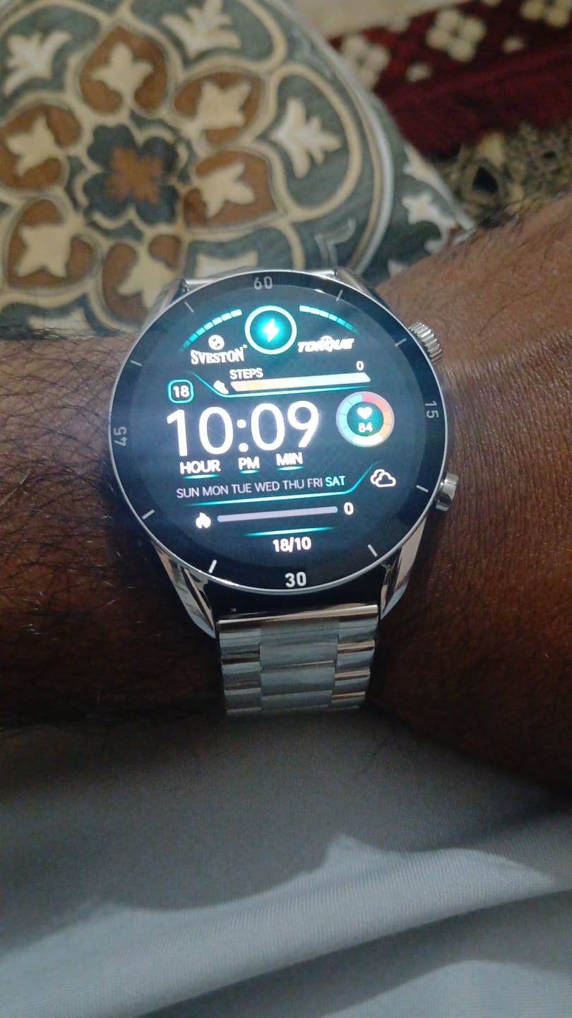 Customer photo review of Torque Chain Smartwatch