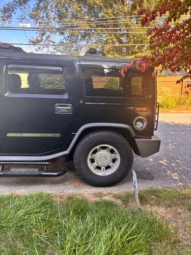 Customer photo review of 2003-2009 Hummer H2 2WD & 4WD Rear Air Suspension Conversion/Delete Kit With Rear Shocks (HA1RB)