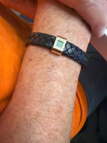 Customer photo review of 14k Solid Gold Serenity Bracelet