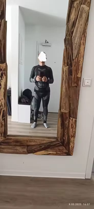 Customer photo review of Men’s Thermal Compression Underwear Set