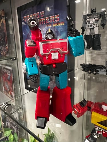 Customer photo review of Magic Square MS-Toys MS-B33 MS B-33 Deadly (Perceptor) 11 cm / 4.3"