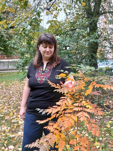 Customer photo review of Тениска с V-деколте "Плодовете на живота"