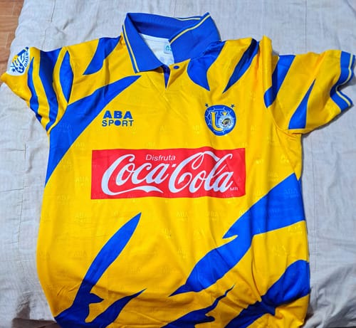 Customer photo review of Tigres Local 96/97- EXPRESS