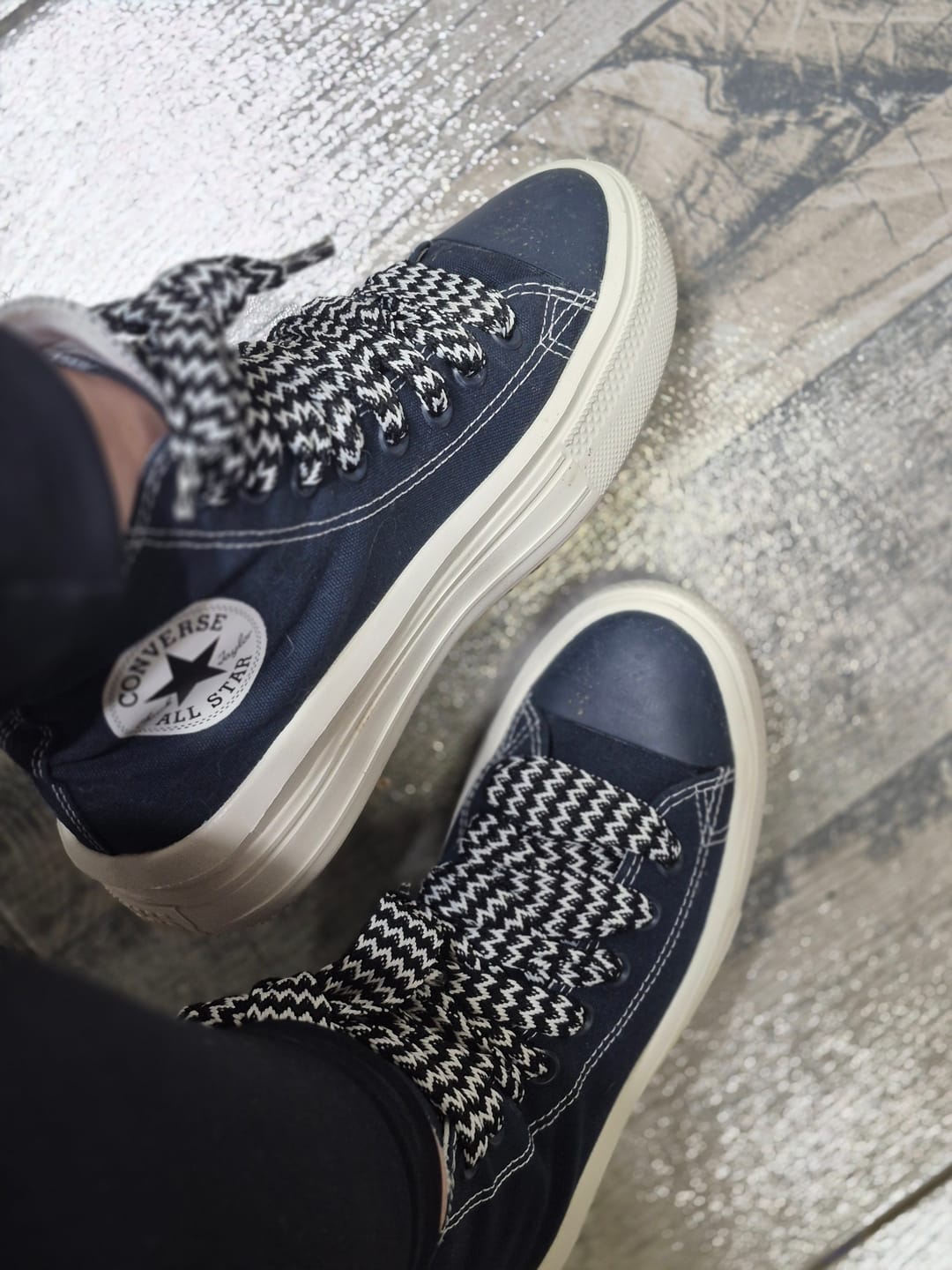 Customer photo review of Zapatillas Converse Chuck Taylor Move Hi Platform Beige