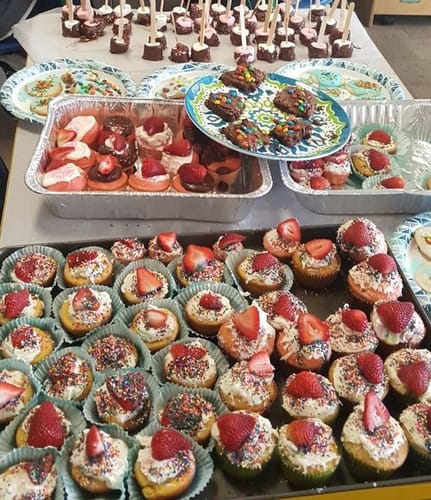 Customer photo review of 2x *NEW 2025* PrimeWhip PRO MAX 670G N2O Cannister