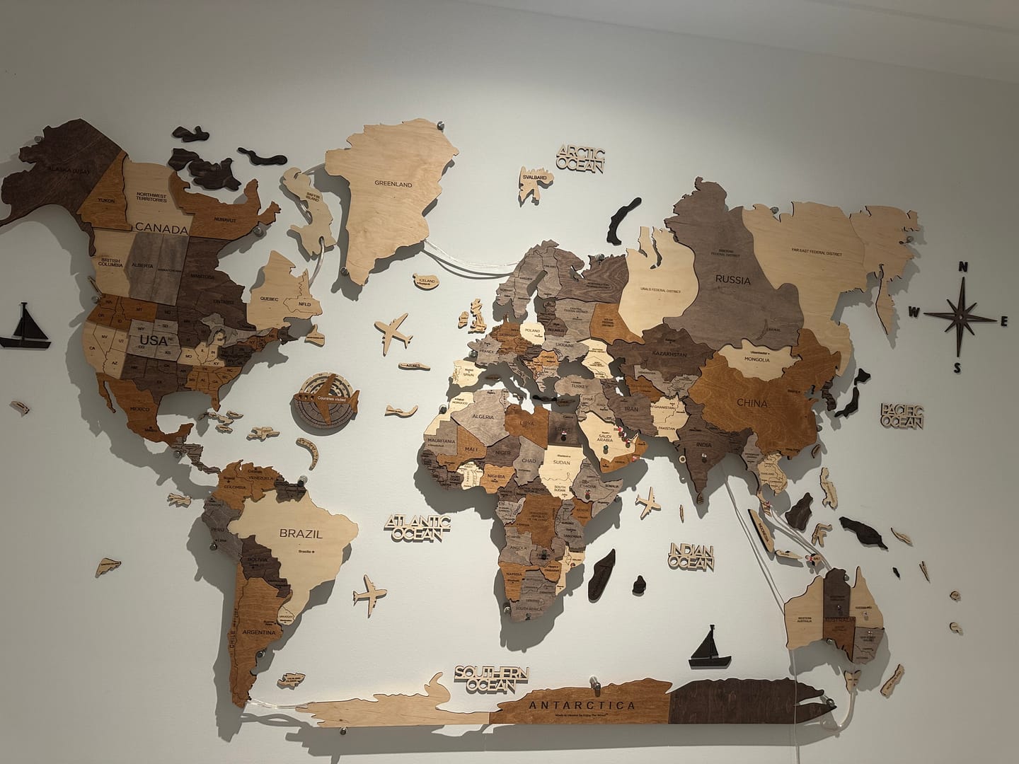Customer photo review of 3D LED Wooden World Map 3.0 Multicolor