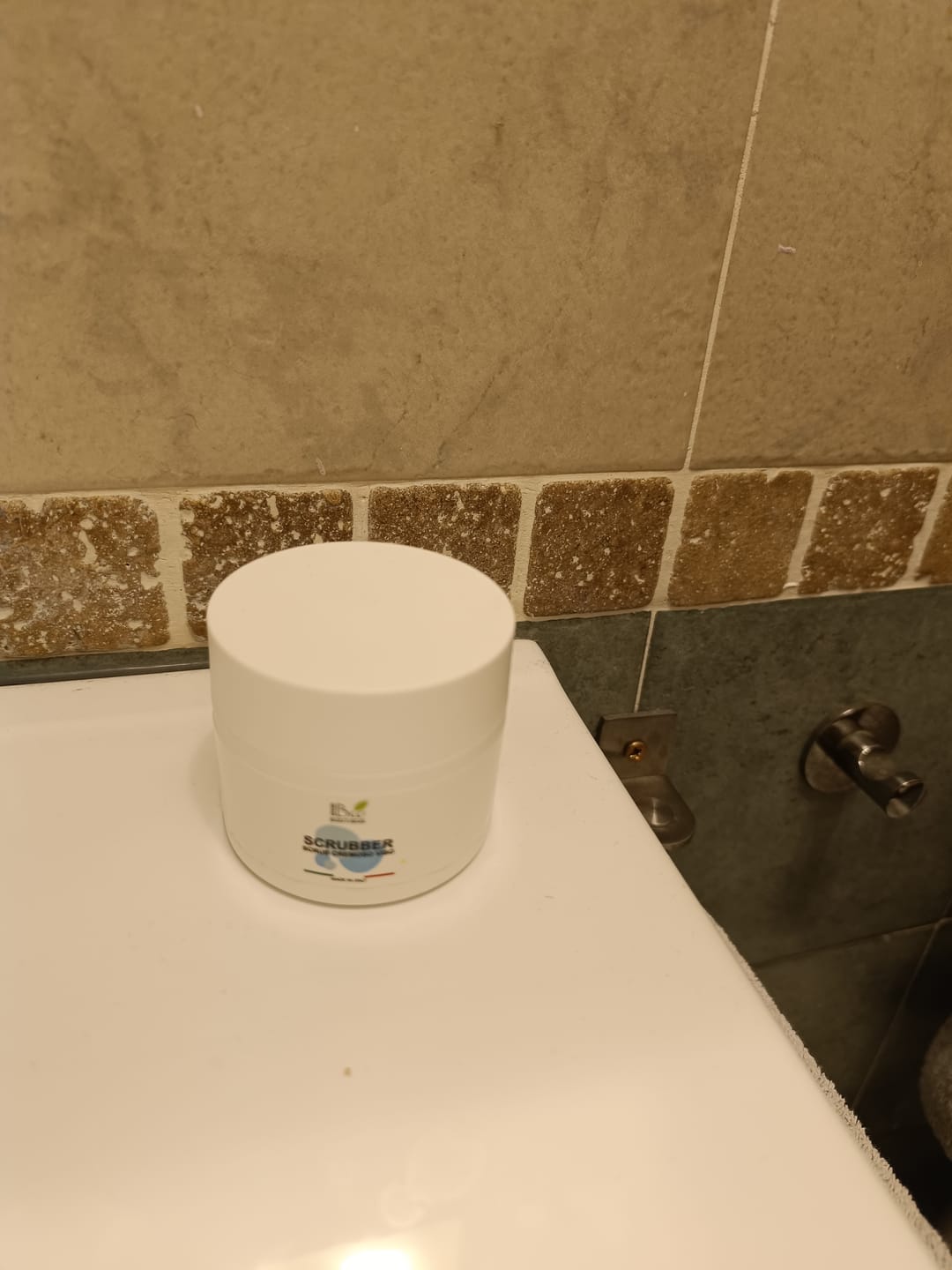 Customer photo review of Scrubber