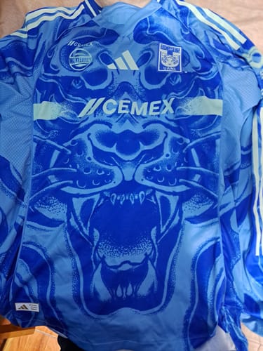 Customer photo review of Tigres Visita - 25/26