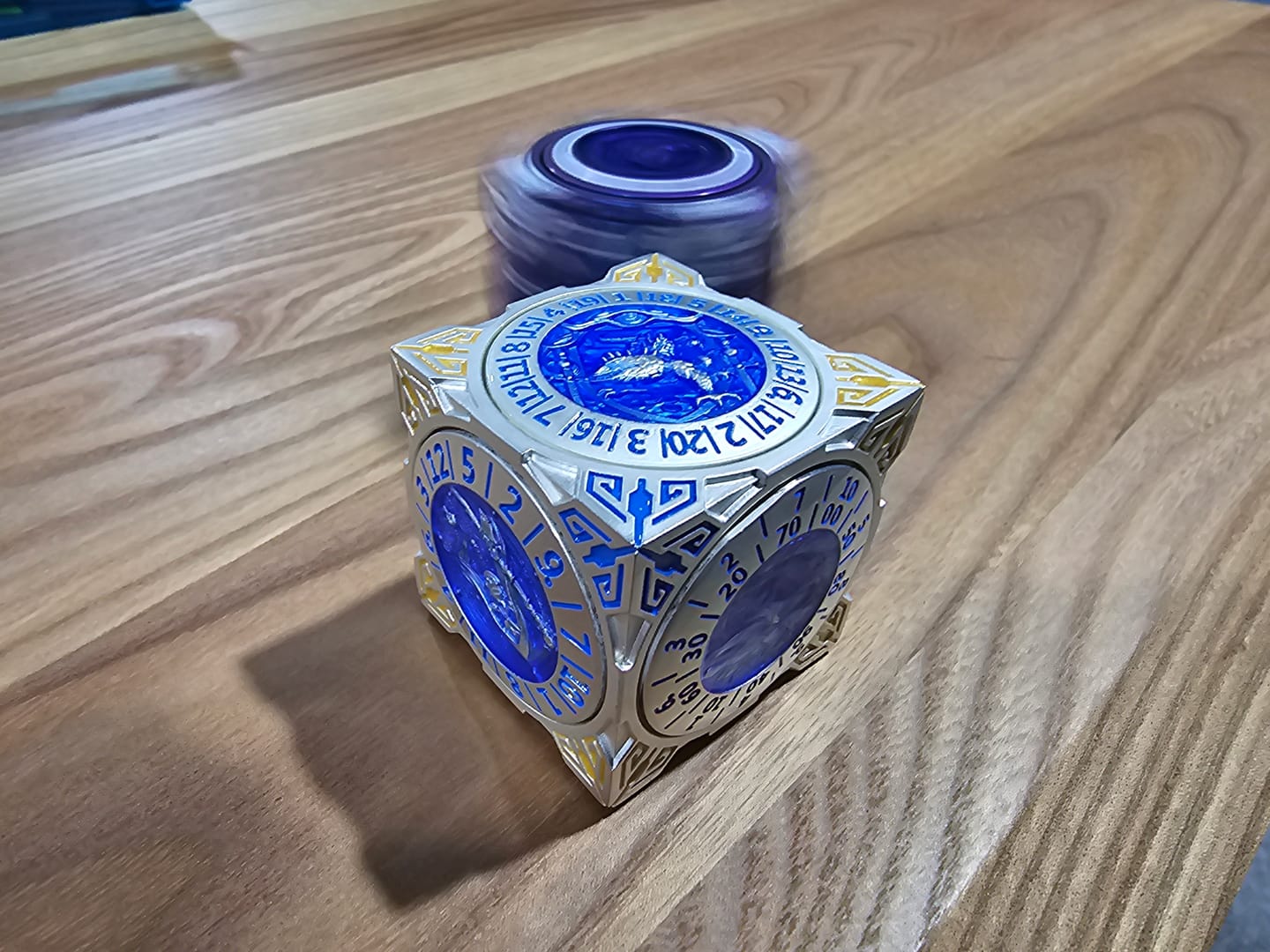 Customer photo review of Masters Dice Relic #000 – Class Legacy Spinner | 7 -in-1 Dual-Spinner Metal Dice