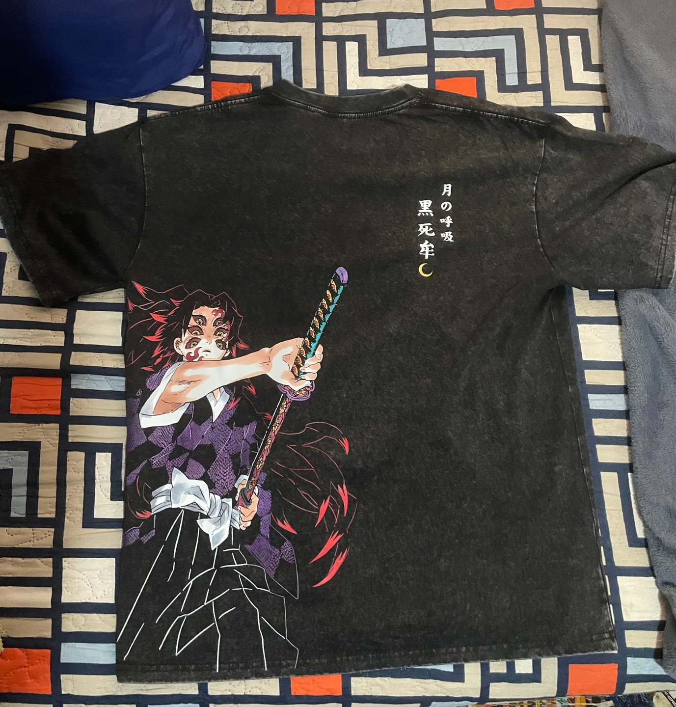 Customer photo review of Camisa Kokushibo - Kimetsu no Yaiba
