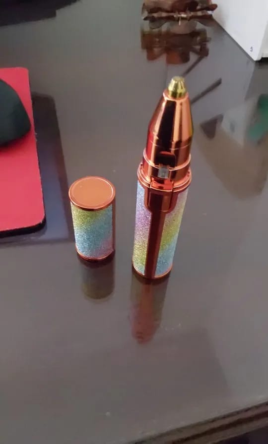Customer photo review of 2 In 1 Rechargeable Flawless Eyebrow & Facial Hair Remover