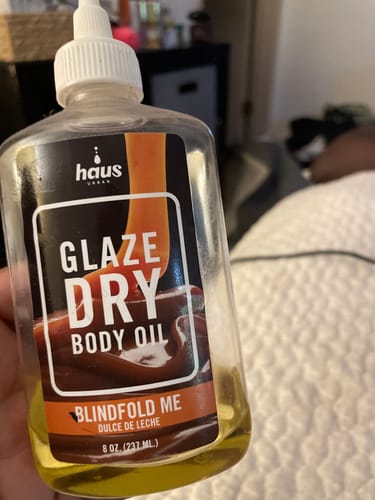 Customer photo review of Blindfold Me Glaze Dry Body Oil (8 oz) | Dulce de Leche