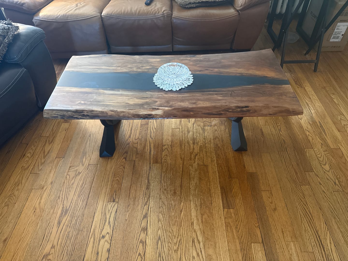 Customer photo review of Bench Legs 108B Curva 16.2" H Modern Steel Furniture Legs
