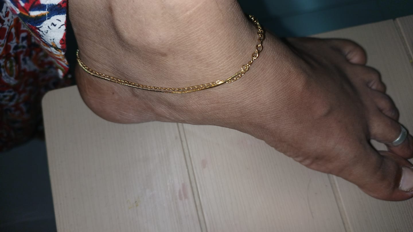 Customer photo review of Two Layered Solid Cable Anklet