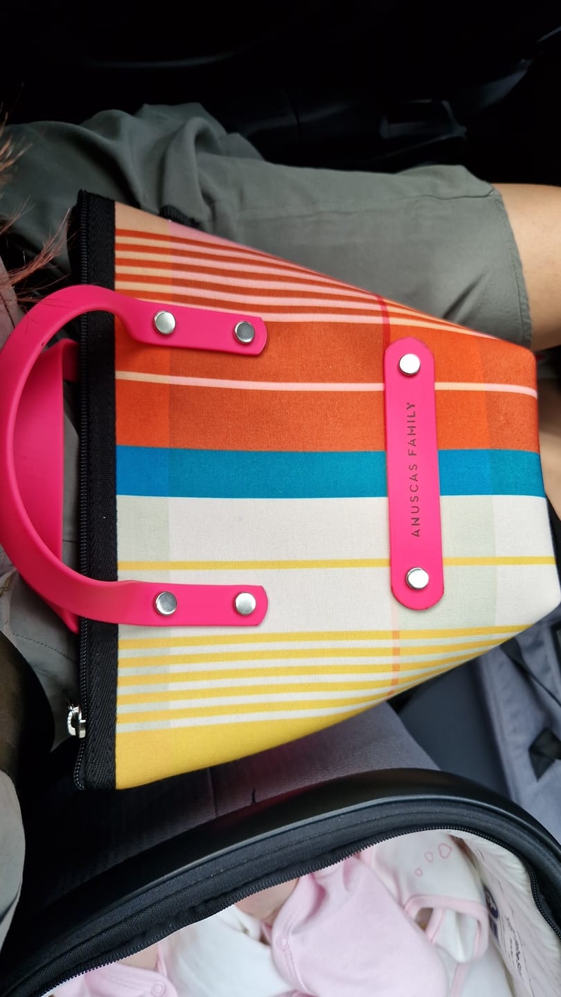 Customer photo review of Bolso Capri