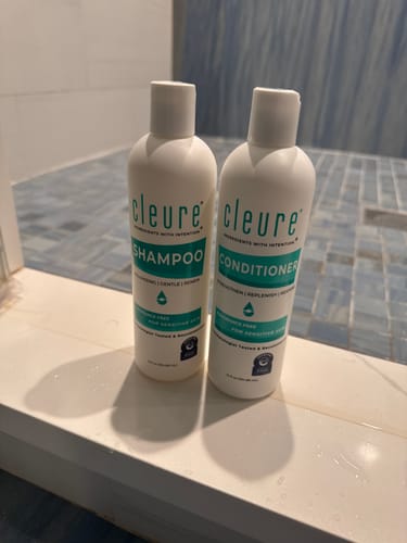 Customer photo review of Pack - Shampoo and Conditioner Duo