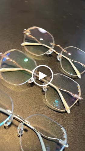 Customer video review of Sanna Eyeglasses