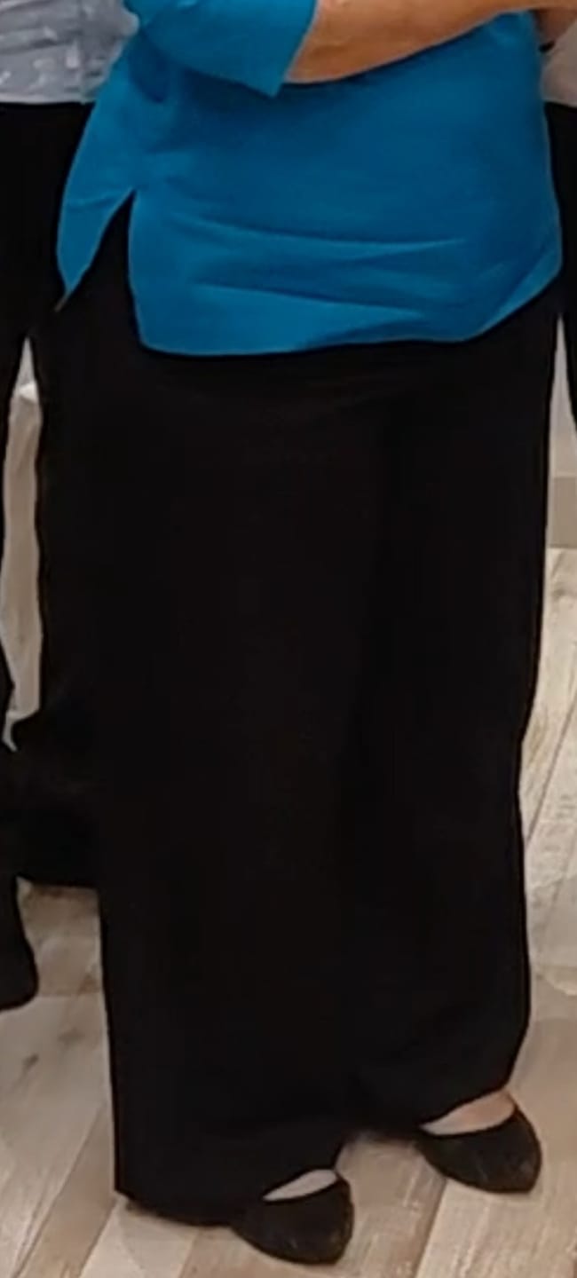 Customer photo review of Women Black Wide Leg Pants