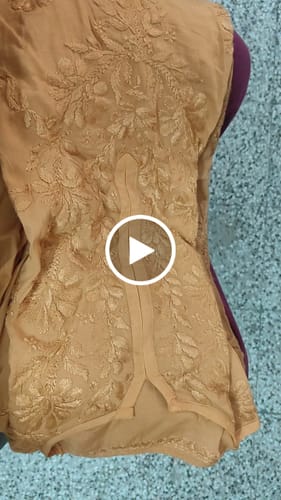 Customer video review of Alanah Saffron Long Modal Kurta