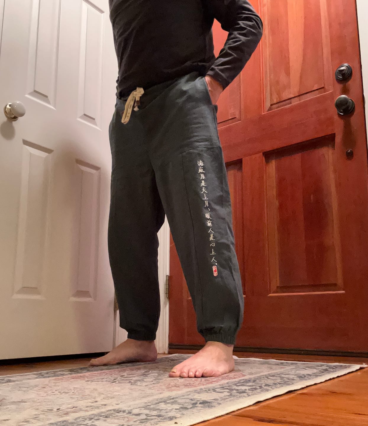 Customer photo review of Kurahan Pants