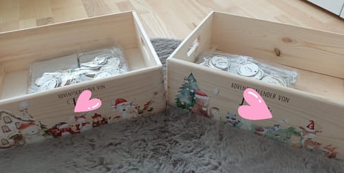 Customer photo review of Adventskiste zum befüllen "Winterdorf mit Tieren" personalisiert