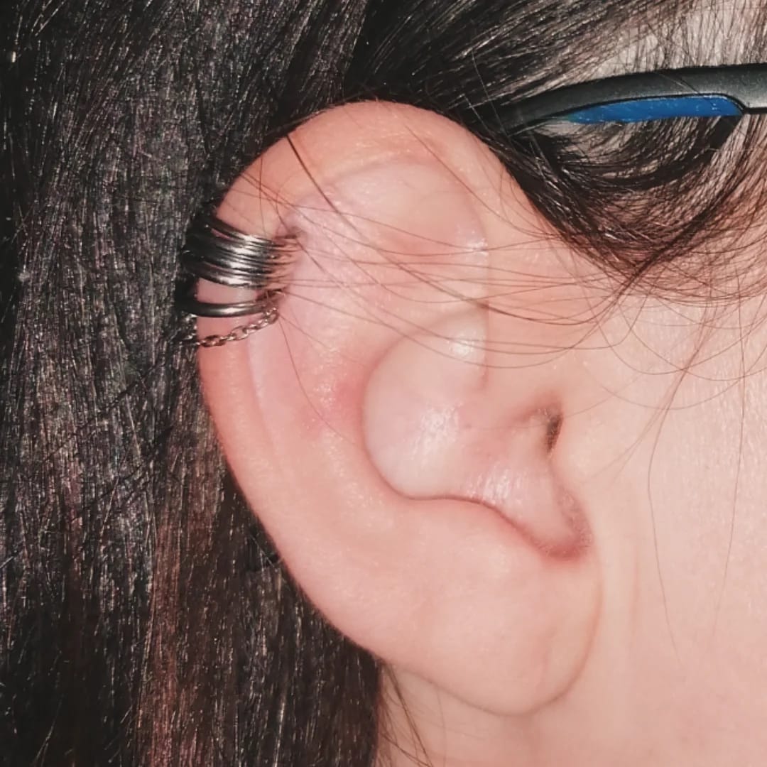 Customer photo review of Chain Clicker | Titan Piercing