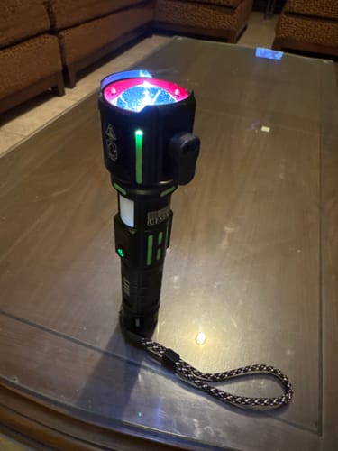 Customer photo review of 5.11 Lamp & Emergency Flashlight - 1km Range - USA Lot