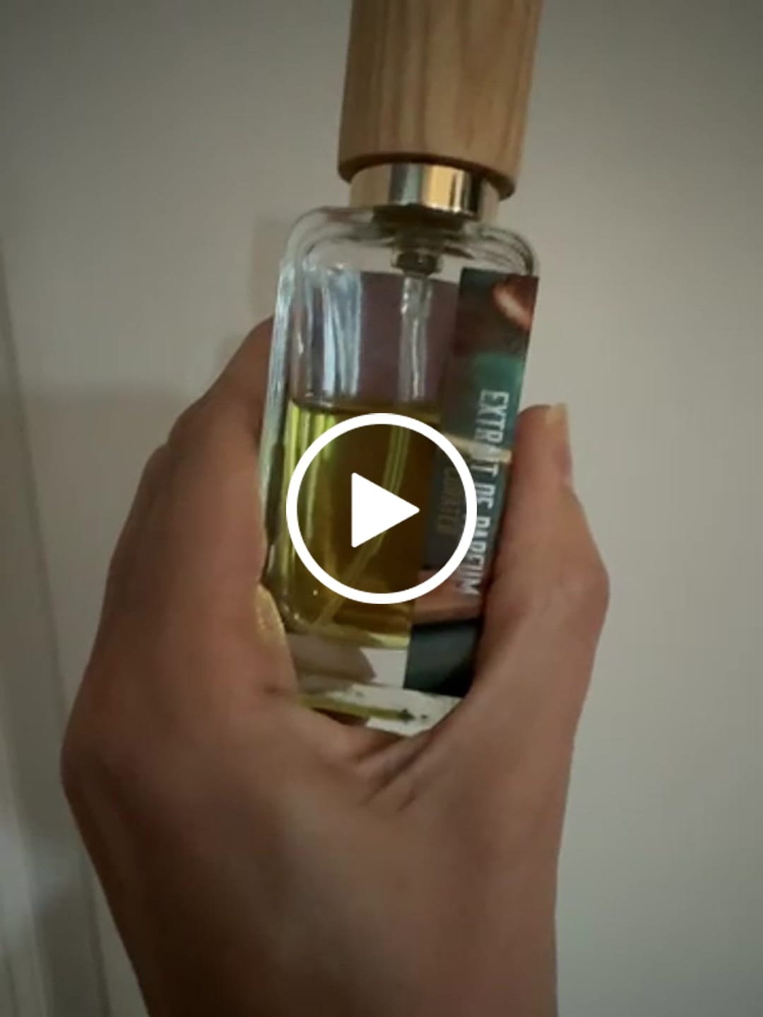 Customer video review of Whipped Fluff By Mr. Sniffles