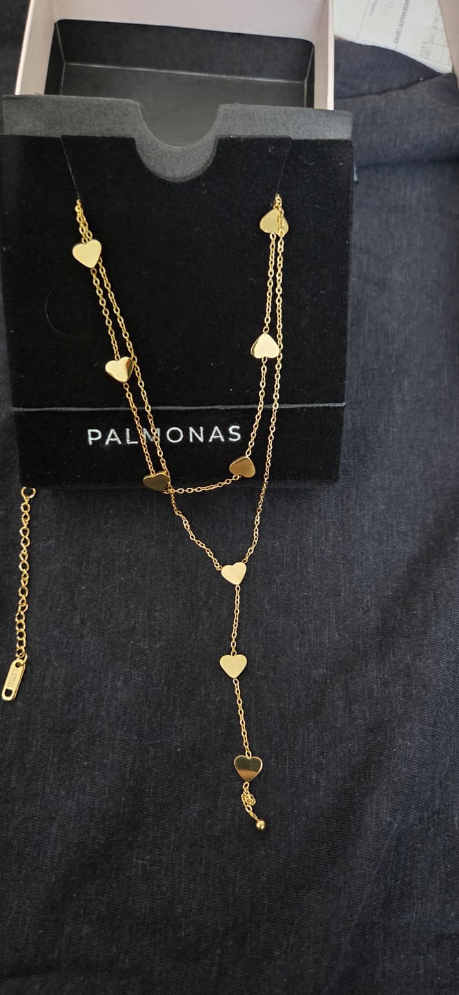 Customer photo review of Two-Layered Heart Charm Necklace