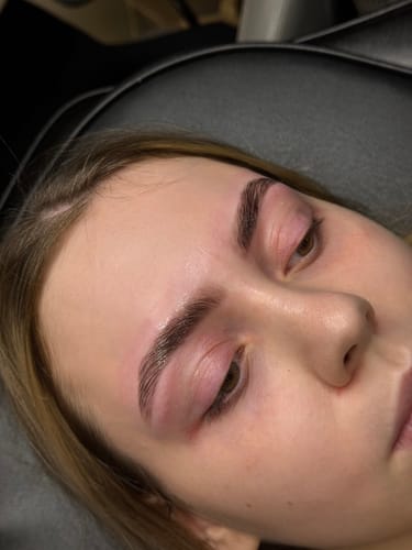 Customer photo review of Brow Care - Heavenly Balm - 20g