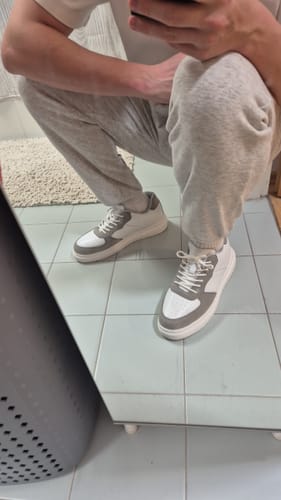 Customer photo review of ELEVATESHOES WHITE CASUAL