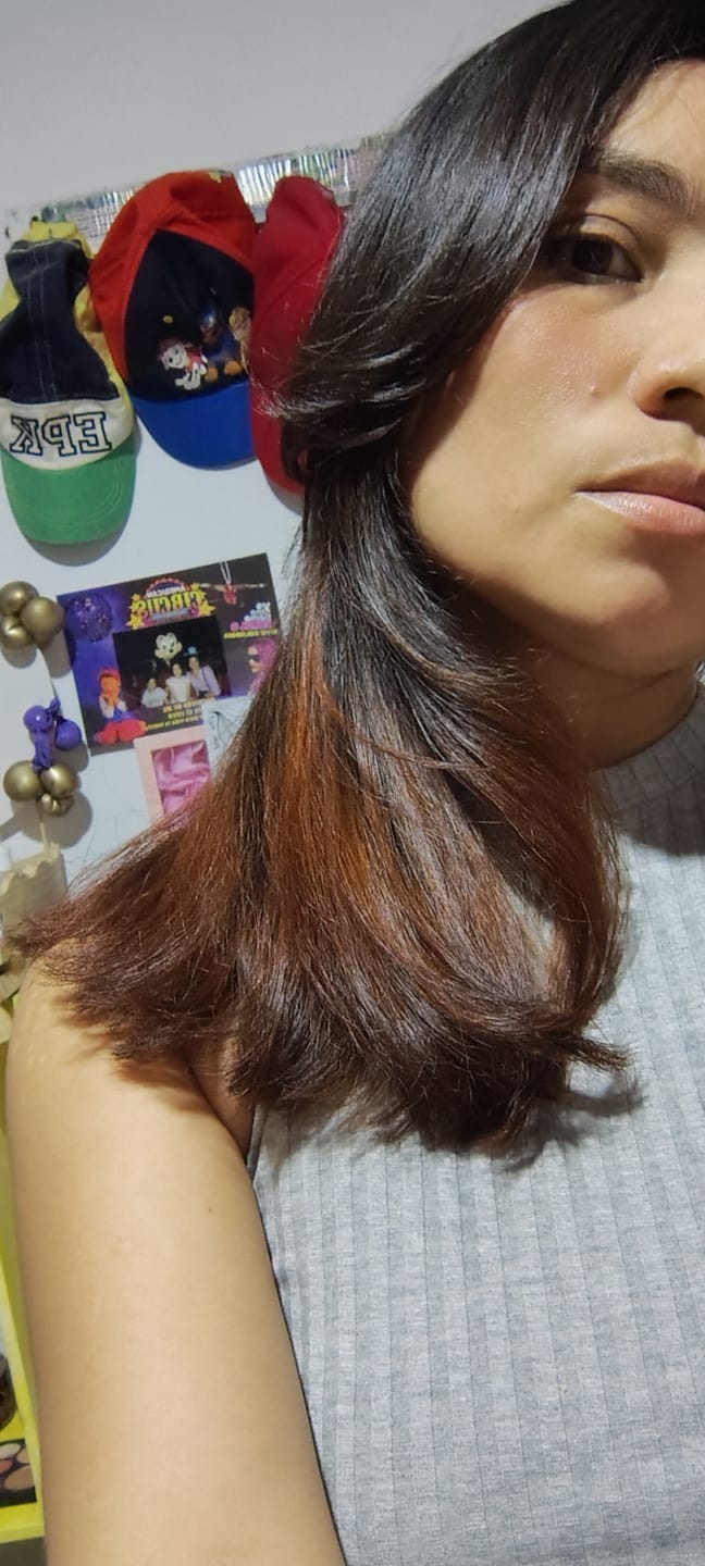 Customer photo review of 🔥 Caja Rosa de Reconstrucción Capilar y Anti-Frizz