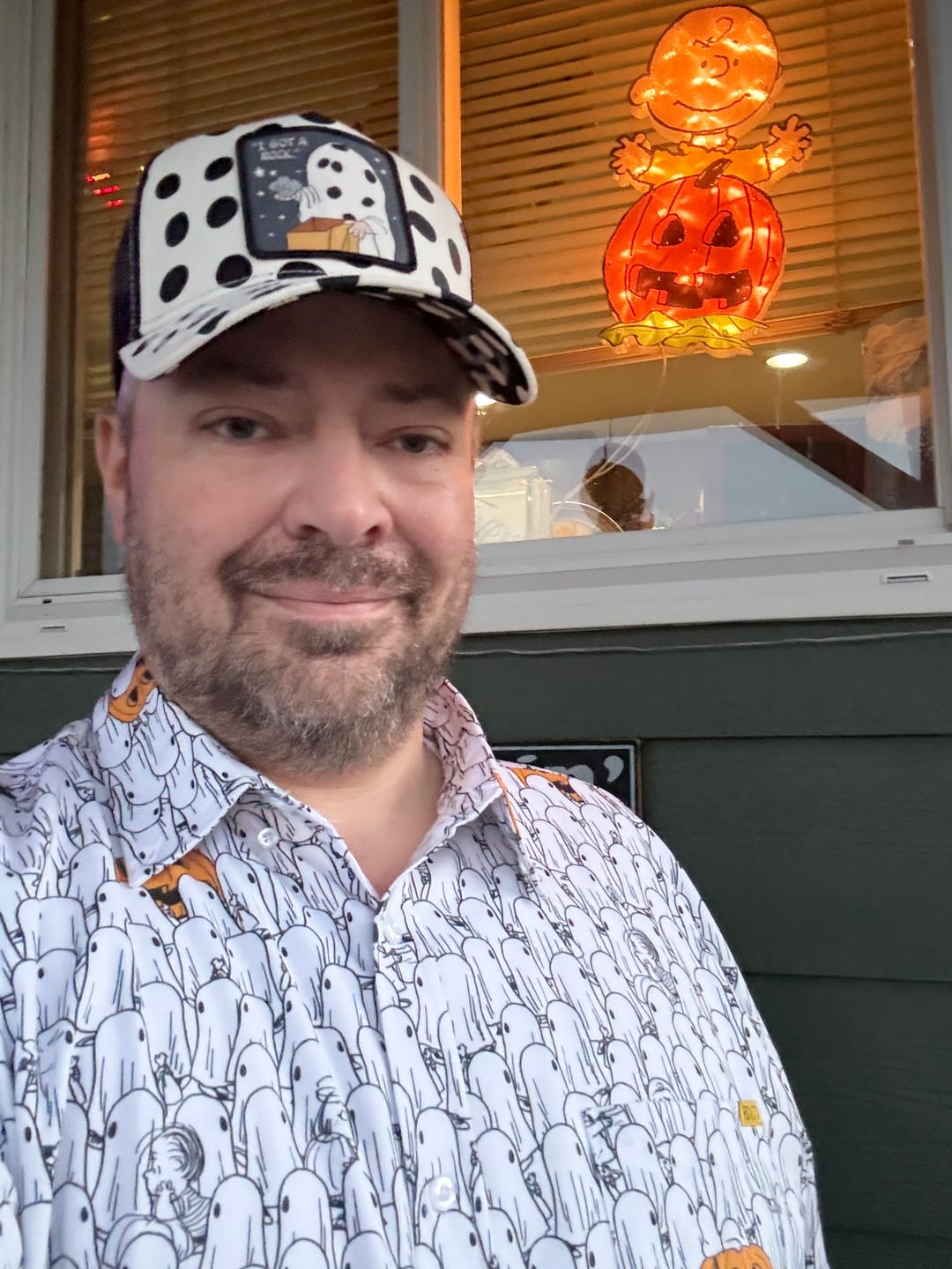 Customer photo review of OVERLORD X Peanuts: "I Got A Rock" Trucker Cap