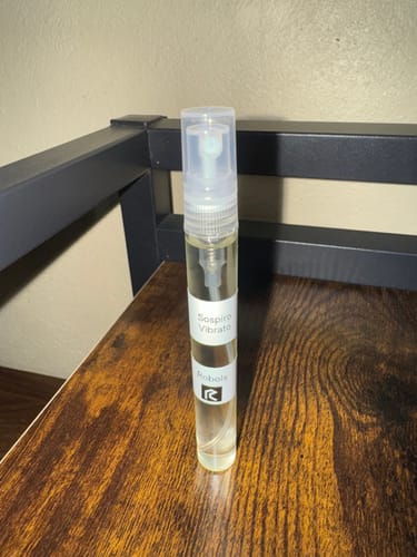 Customer photo review of Sospiro Vibrato Eau de Parfum