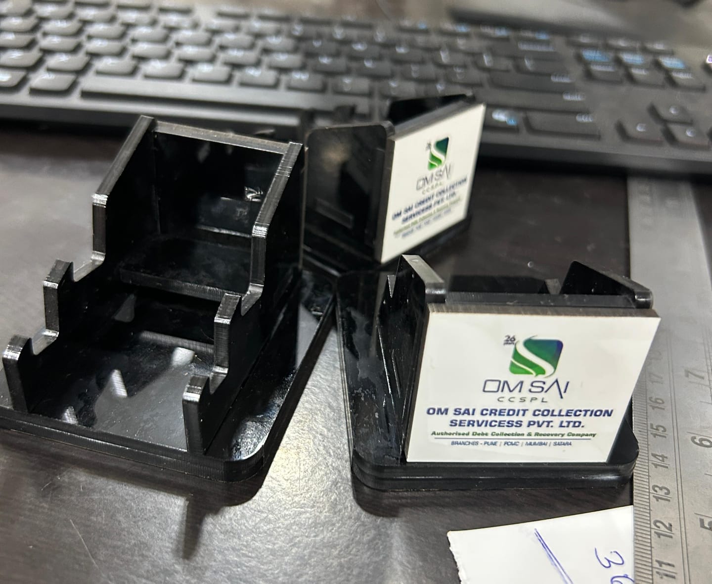 Customer photo review of Mini Mobile Stand | Best for Corporate Gifting | PrintMine.in