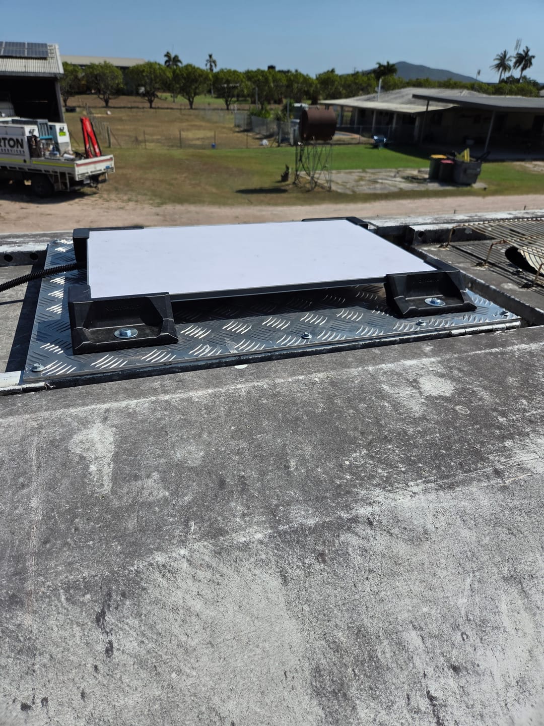 Customer photo review of Flat Mount Starlink Gen 3 (V4)