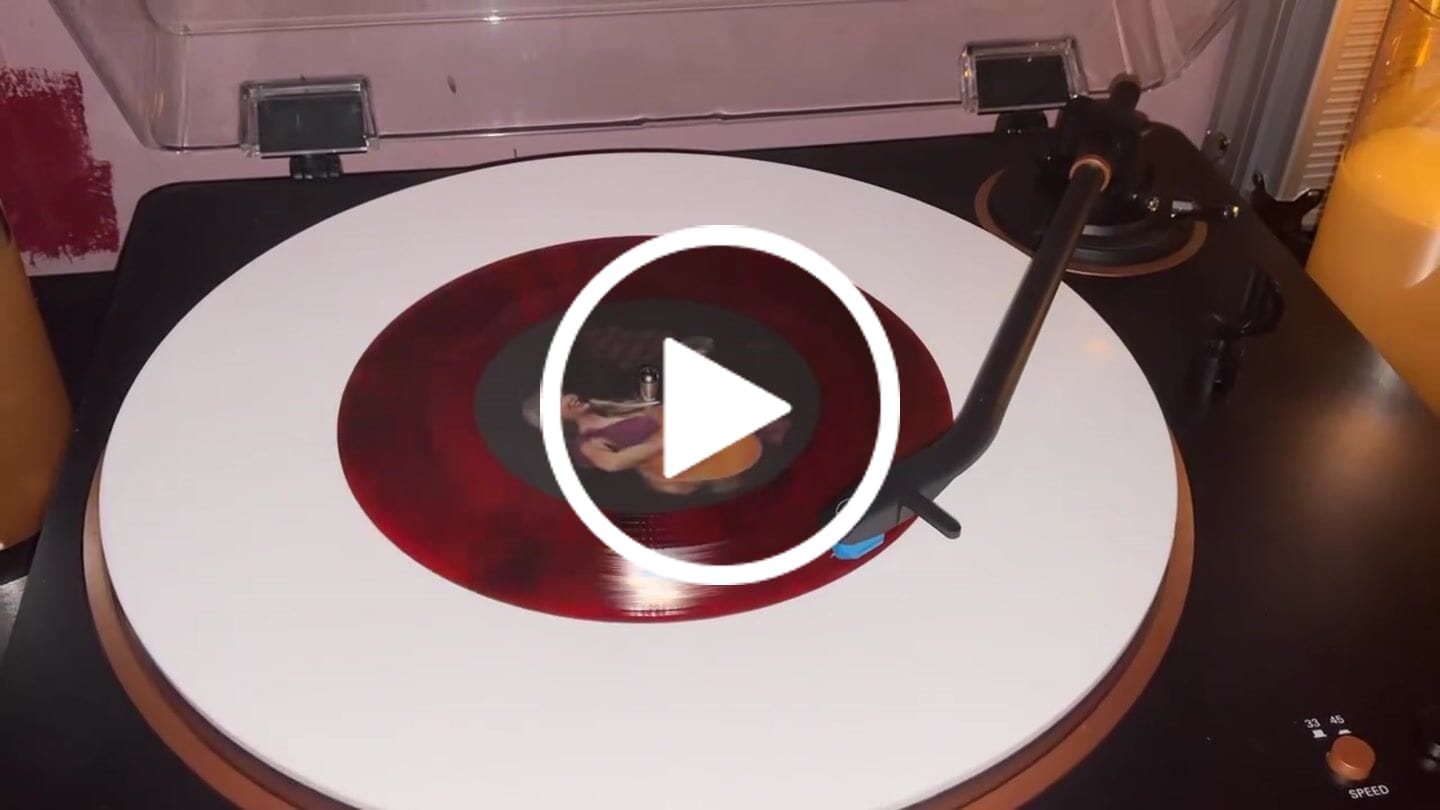 Customer video review of Burning Red
