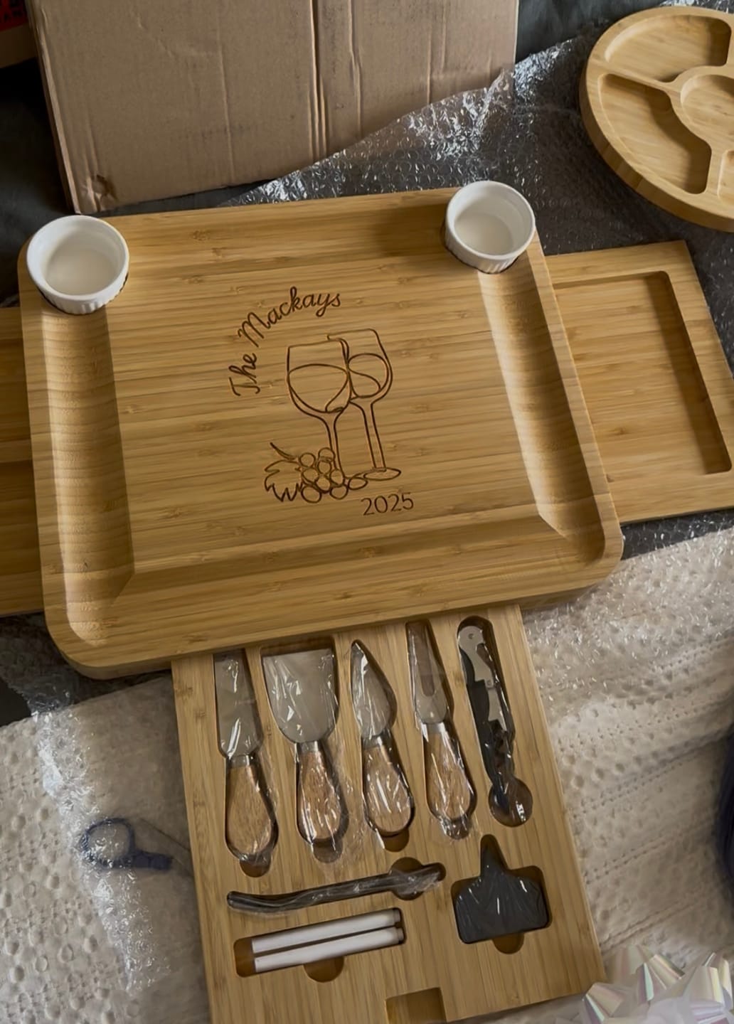 Customer photo review of Personalised Pull-Out Three-Drawer Cheese Board & Knife Tools Set with Fruit Tray
