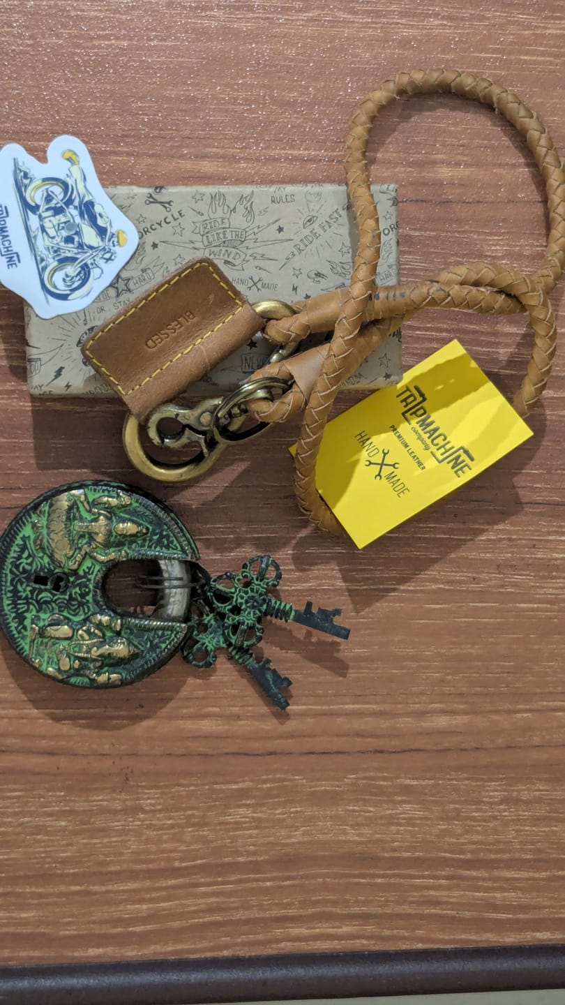 Customer photo review of braided key chain