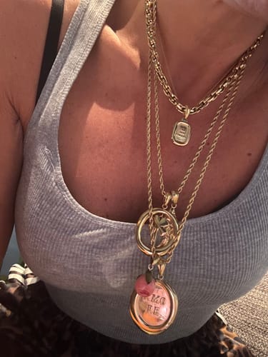 Customer photo review of Ciondolo "Che sia follia"