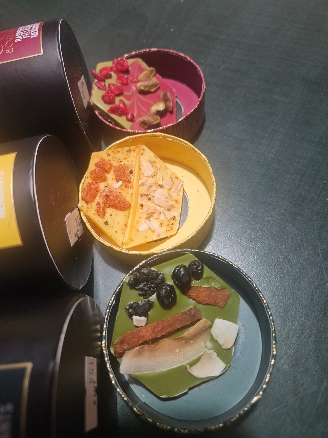 Customer photo review of Passionfruit Tajin Mendiants