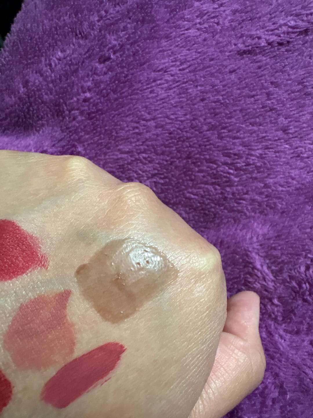 Customer photo review of Lip oil Ceniza