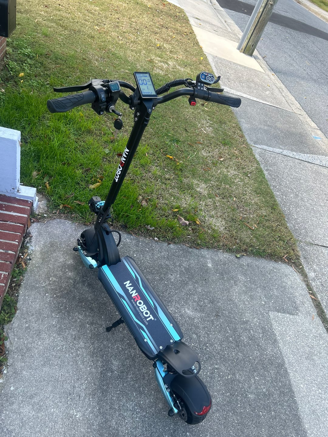 Customer photo review of NANROBOT LIGHTNING PRO