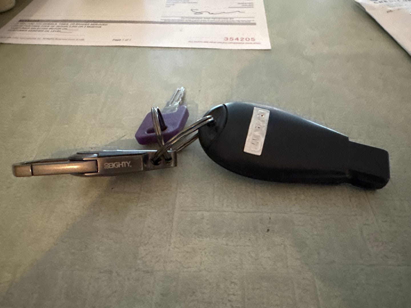 Customer photo review of 80Eighty® Zinc Alloy Keychain