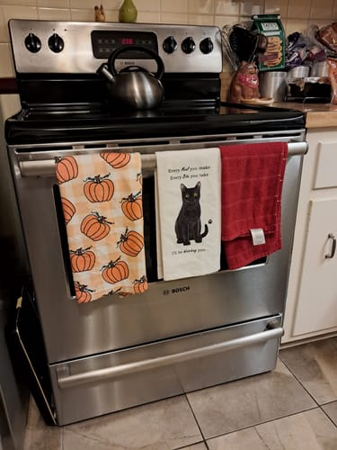 Customer photo review of Subtle F*ck Trump Pumpkin Hand Towel