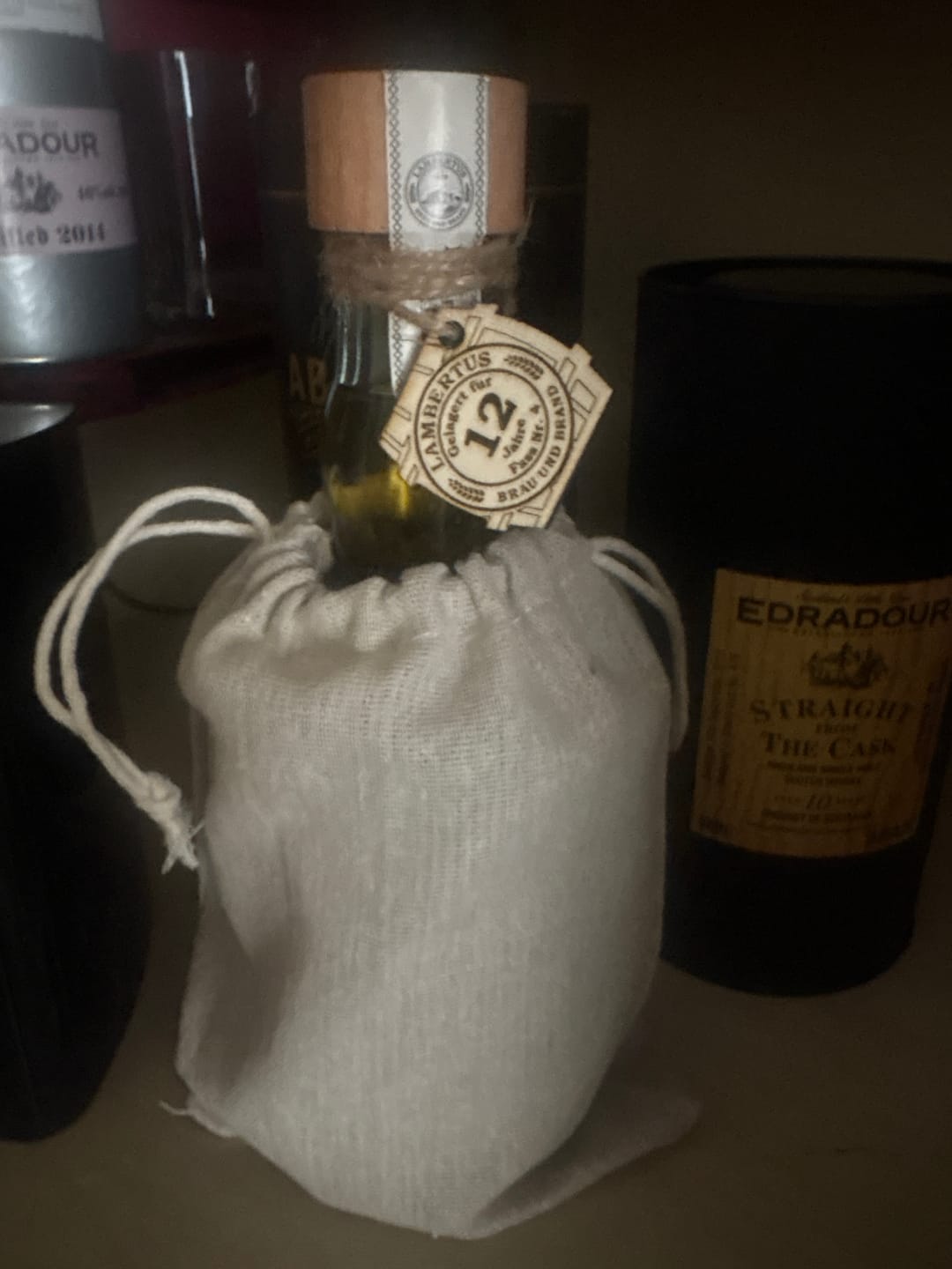 Customer photo review of Single Malt Eiskeller-Whisky 12 Jahre Single Cask Fass 4 (German Whisky Award)