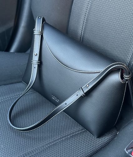 Customer photo review of Hudson Bag Black