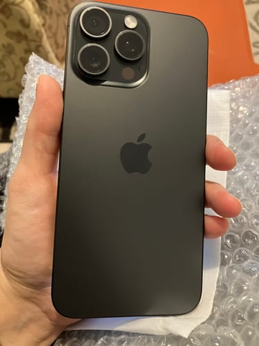 Customer photo review of Apple iPhone 15 Pro Max (5G) Refurbished SIM Free