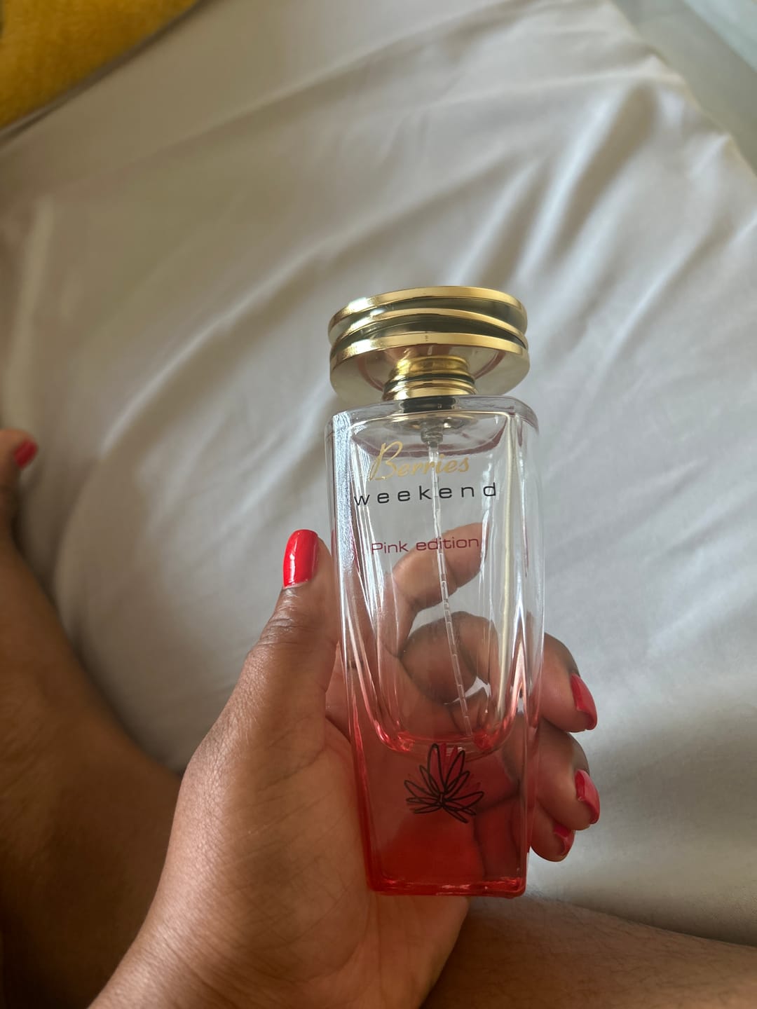 Customer photo review of Berries Weekend pink edition 100ml