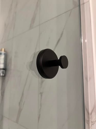 Customer photo review of ROHA SUCTION HOOKS 4X